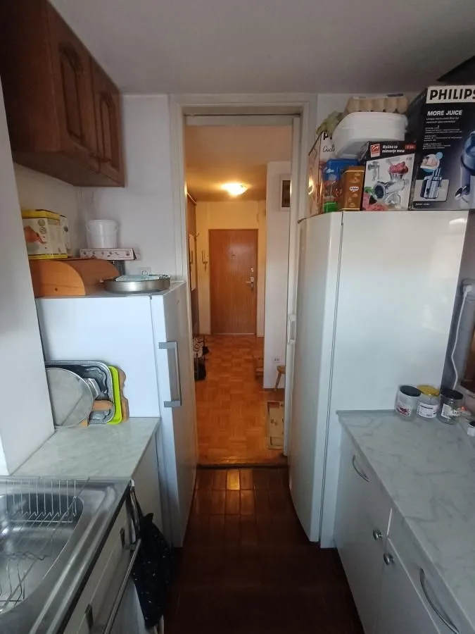 Prodaja, trosoban stan, 65m², Sajmište, Novi Sad