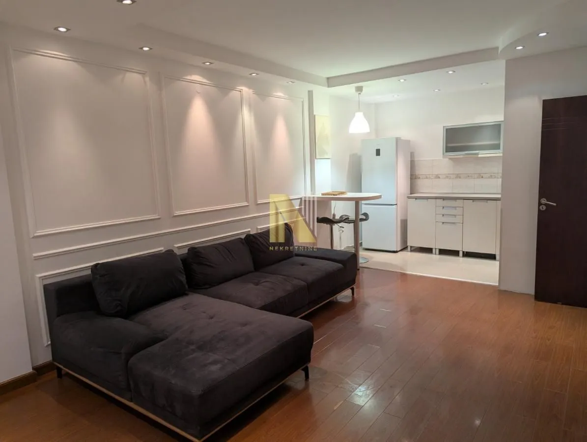 Rent, two bedroom apartment, 45m², Grbavica, Novi Sad Sve Podlokacije