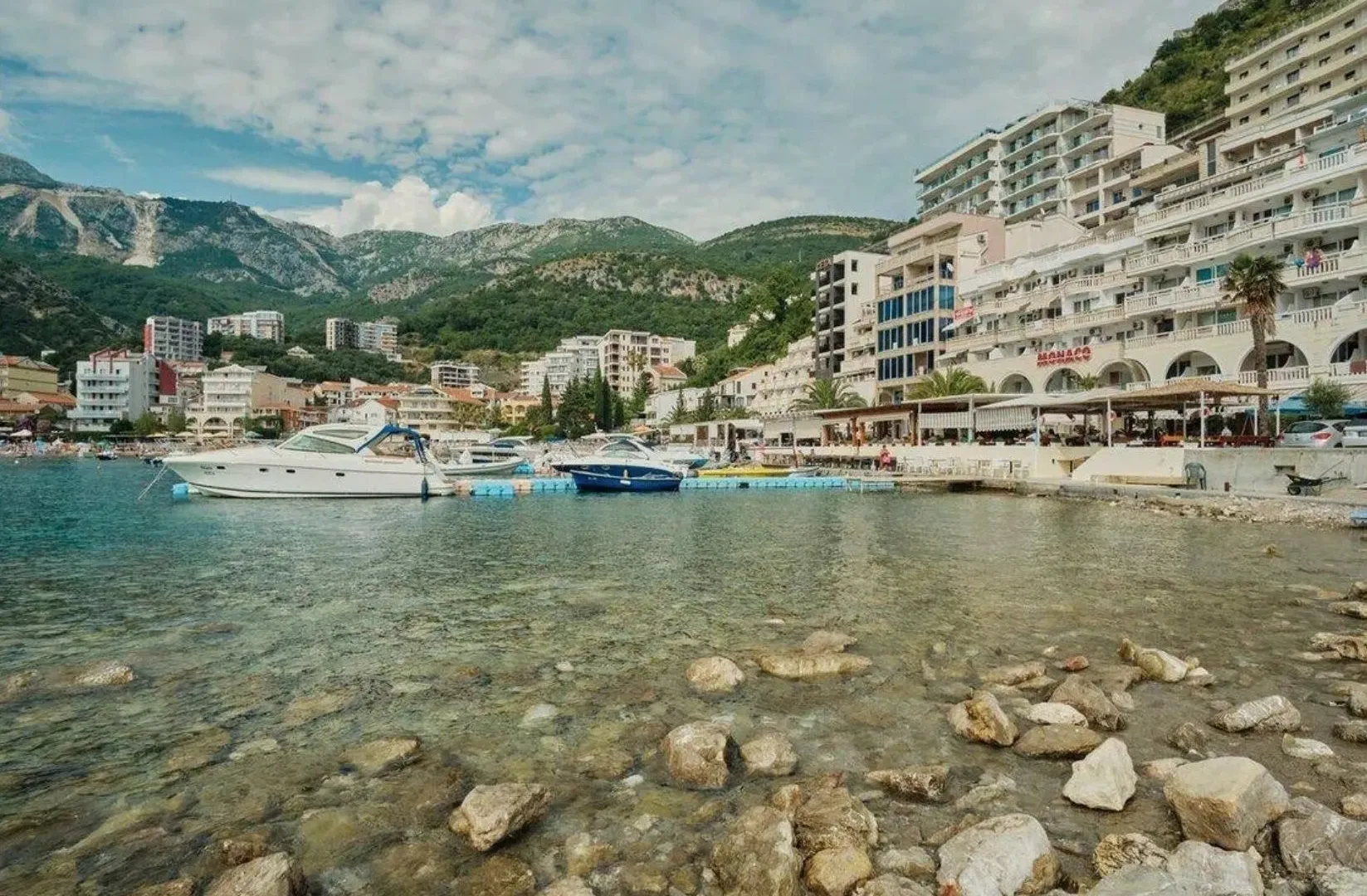 Sale, four bedroom apartment, 350m², Rafailovići, Budva