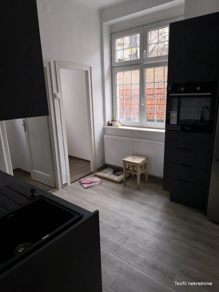 Rent, apartment, 120m², Vukov Spomenik, Zvezdara Sve Podlokacije