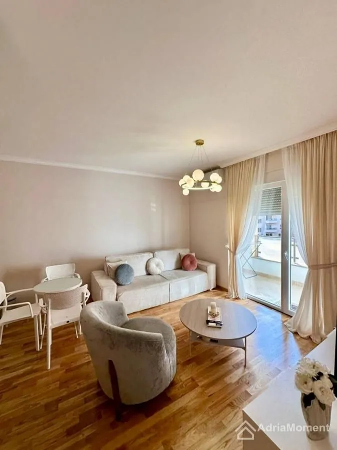 Sale, one bedroom apartment, 45m², Bečići, Budva