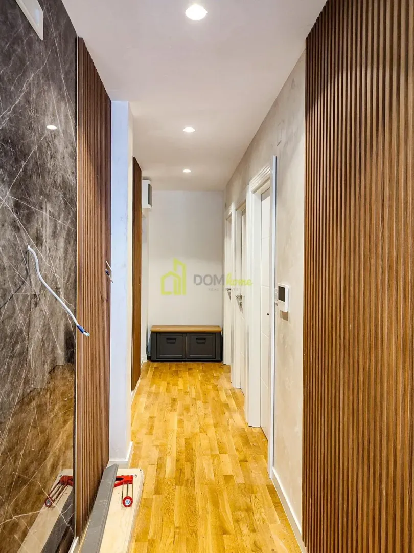 Izdavanje, dvosoban stan, 69m², Tološi, Podgorica