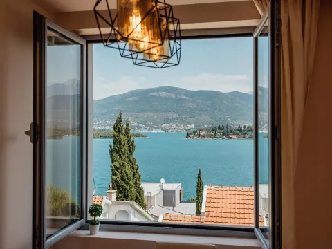 Sale, two bedroom apartment, 64m², Đuraševići, Tivat
