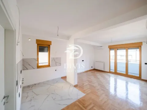 Prodaja, trosoban stan, 68m², Kluz, Zvezdara Sve Podlokacije - image 7