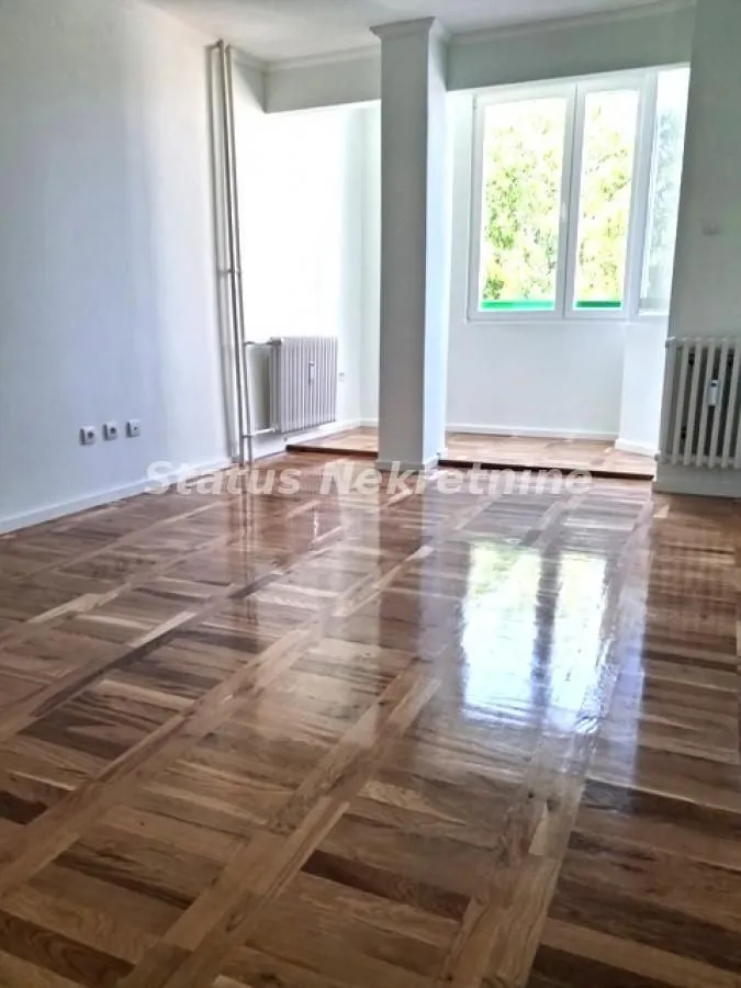 Prodaja, dvosoban stan, 47m², Adamovićevo Naselje, Novi Sad Sve Podlokacije