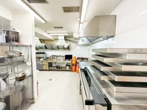 Sale, office space, 166m², City Kvart, Podgorica - image 10