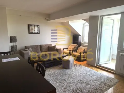 Stan in Novi Beograd Blok 64