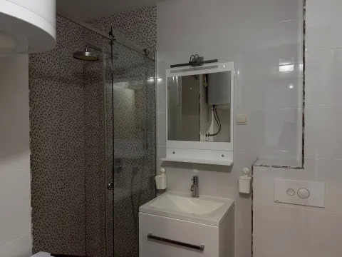 Sale, two bedroom apartment, 43m², Bečići, Budva - image 6