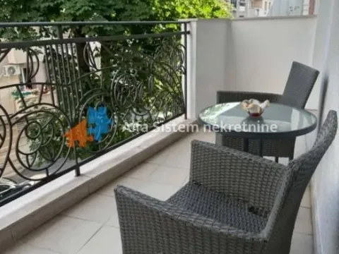 Izdavanje, trosoban stan, 106m², Vračar Hram, Vračar Sve Podlokacije - image 10