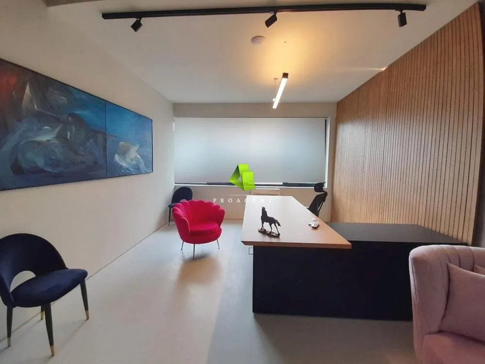 Rent, office space, 130m², Crveni Krst, Niš