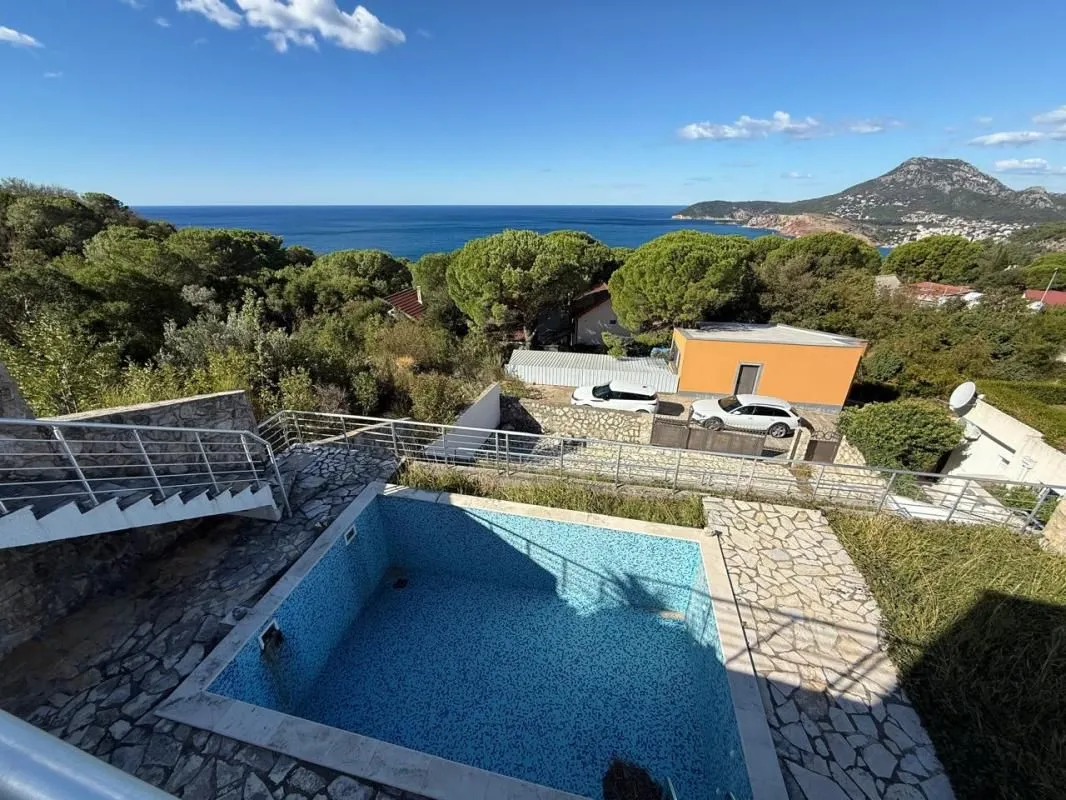 Sale, house, 150m², Ratac, Bar