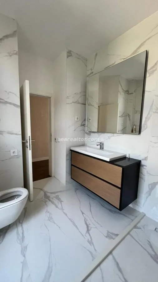Prodaja, kuća, 200m², Tivat, Crna Gora