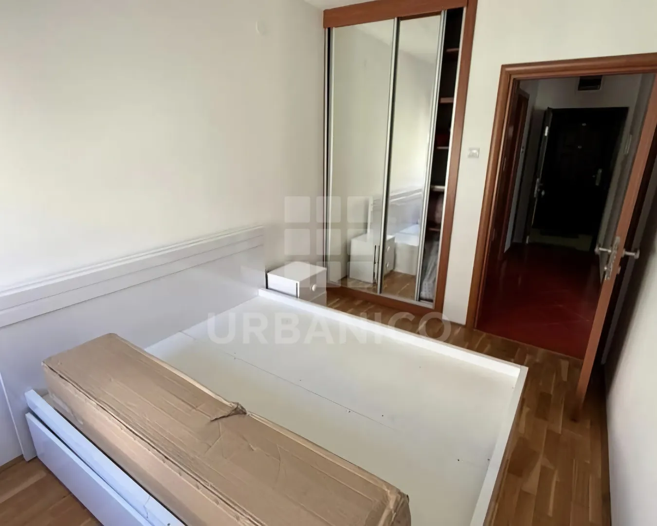 Prodaja, dvosoban stan, 44m², Krivi Most, Podgorica
