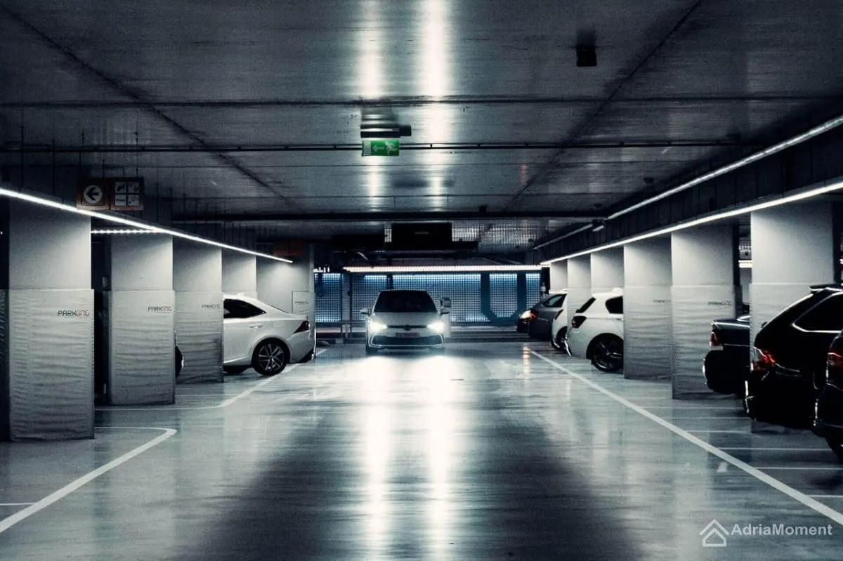 Sale, office space, 5000m², Dobra Voda, Bar