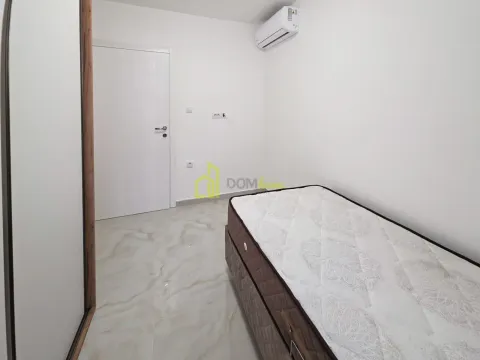 Rent, two bedroom apartment, 100m², Malo Brdo, Podgorica - image 2