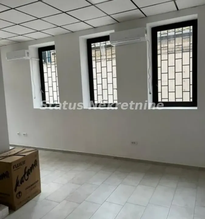 Prodaja, poslovni prostor, 57m², Podbara, Novi Sad Sve Podlokacije