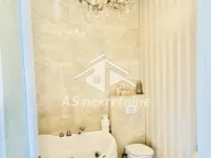 Izdavanje, trosoban stan, 110m², Stari Grad, Beograd - image 24