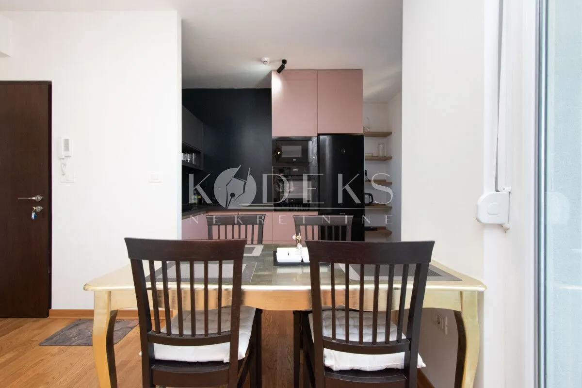 Rent, one bedroom apartment, 48m², City Kej, Podgorica