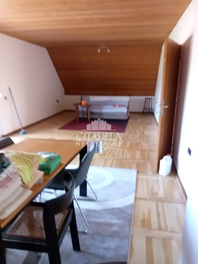 Sale, house, 399m², Arnajevo, Barajevo