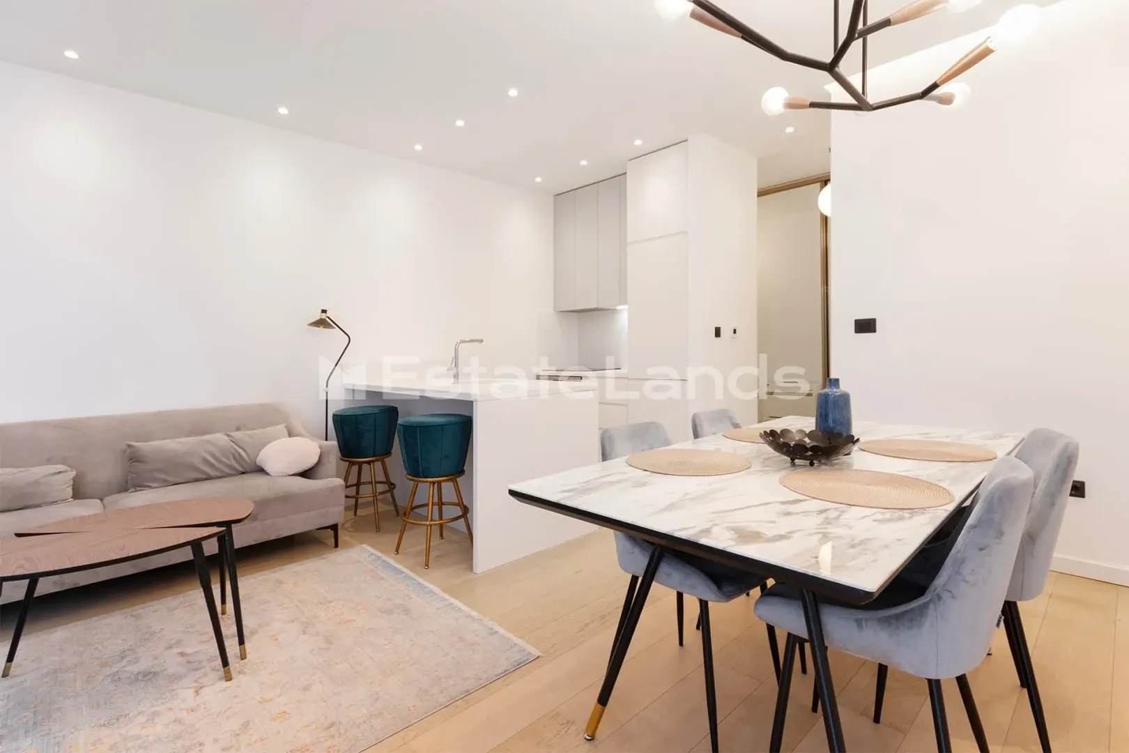 Prodaja, dvosoban stan, 55m², Donja Lastva, Tivat