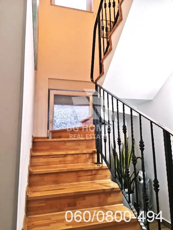 Prodaja, stan, 92m², Zemun Gornji Grad, Zemun Sve Podlokacije