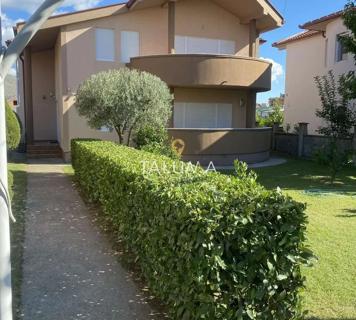 Izdavanje, kuća, 250m², Tuzi, Podgorica