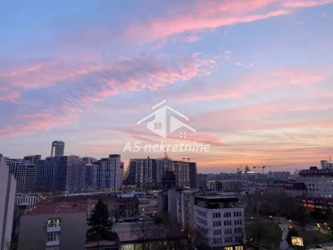 Rent, four bedroom apartment, 120m², Stari Grad, Beograd - image 32