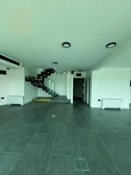 Rent, office space, 472m², Medijana, Niš - image 9