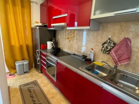 Izdavanje, jednosoban stan, 55m², Centar, Budva - image 7