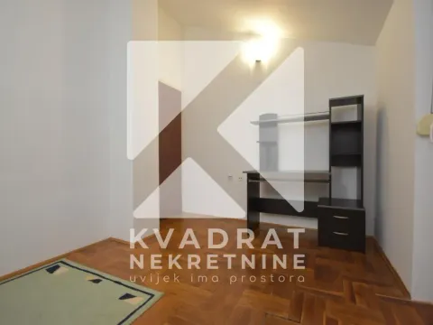 Rent, house, 185m², Tološi, Podgorica - image 12