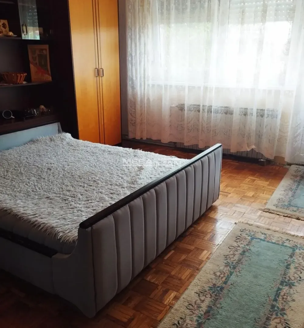 Prodaja, kuća, 220m², Crepaja, Kovačica