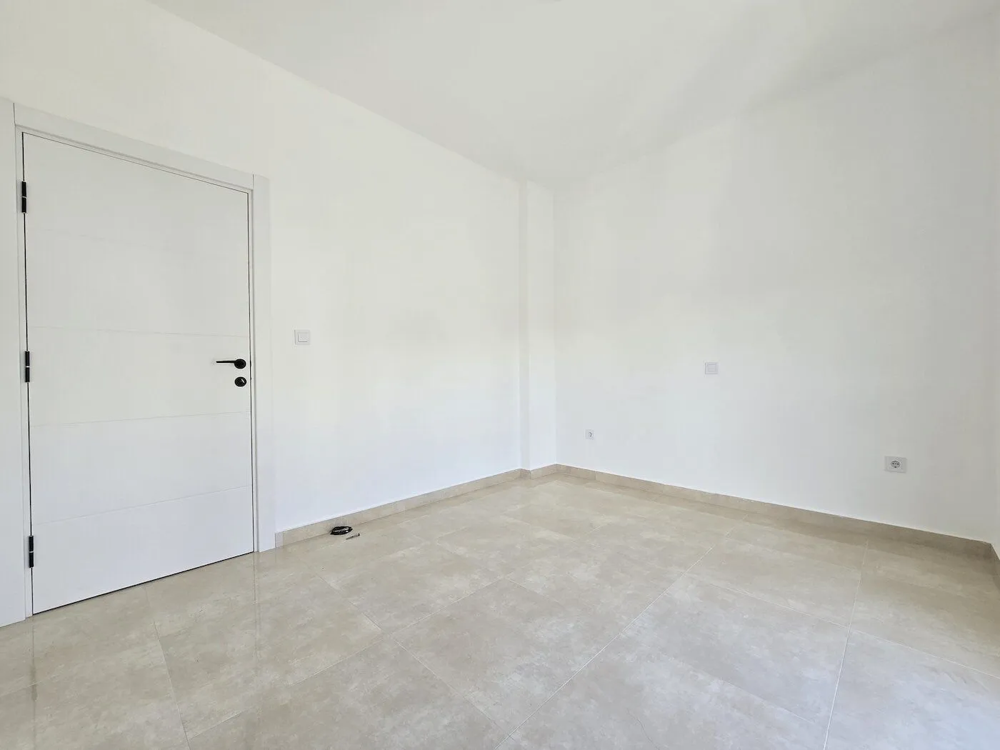 Rent, office space, 337m², Stari Aerodrom, Podgorica