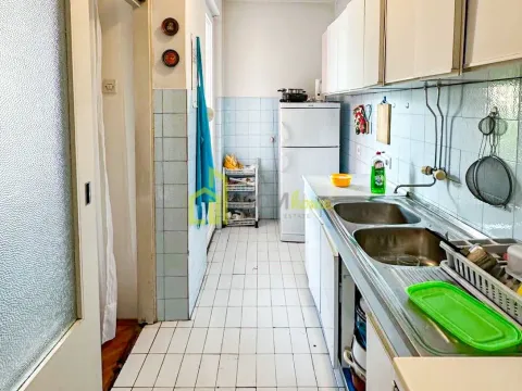 Prodaja, trosoban stan, 96m², Centar, Podgorica - image 2