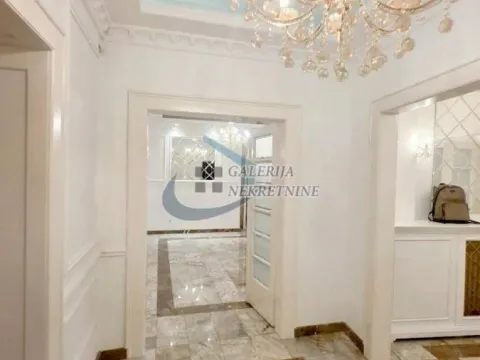 Izdavanje, poslovni prostor, 180m², Savski Venac, Beograd - image 9