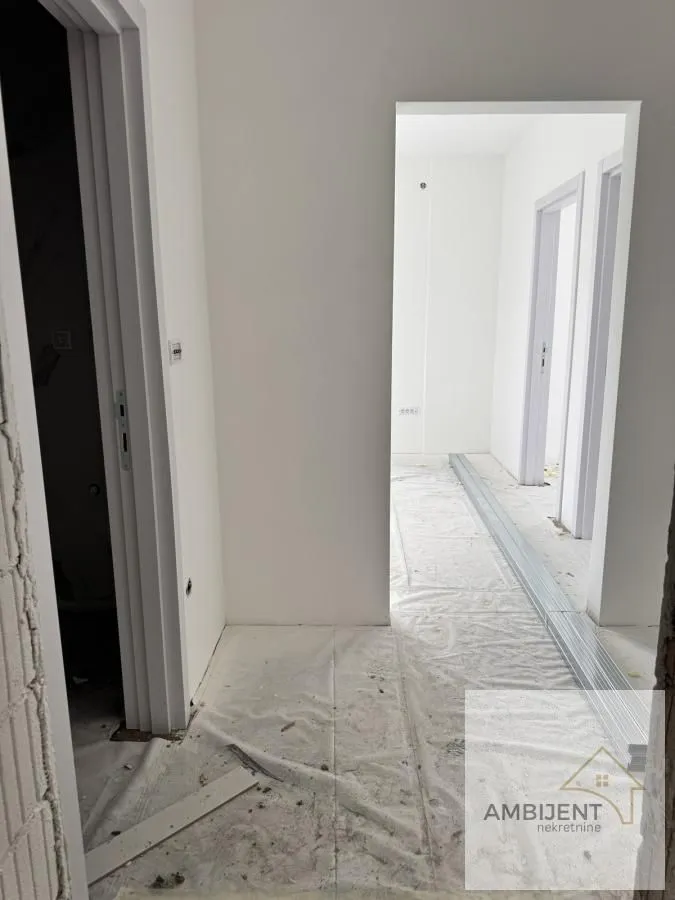 Prodaja, dvosoban stan, 53m², Novi Banovci, Stara Pazova