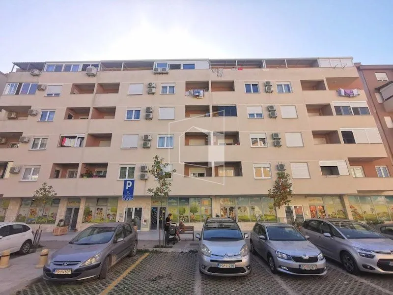 Rent, apartment, 43m², Pobrežje, Podgorica