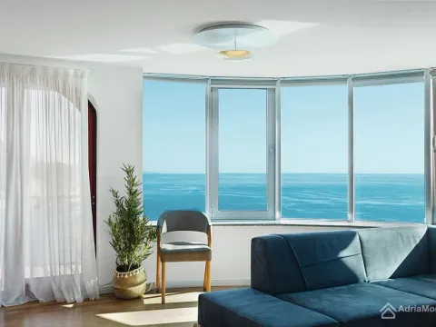 Sale, two bedroom apartment, 129m², Budva, Crna Gora - image 1