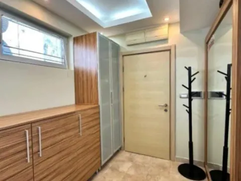 Prodaja, dvosoban stan, 102m², Dobrota, Kotor - image 2