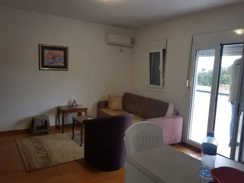 Sale, three bedroom apartment, 96m², Slovenska Plaža, Budva - image 7