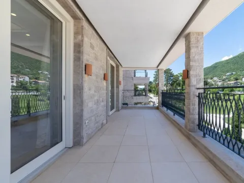 Prodaja, dvosoban stan, 88m², Kumbor, Herceg Novi - image 5