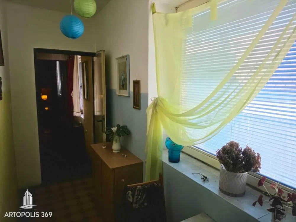 Prodaja, jednosoban stan, 31m², Zemun Centar, Zemun Sve Podlokacije