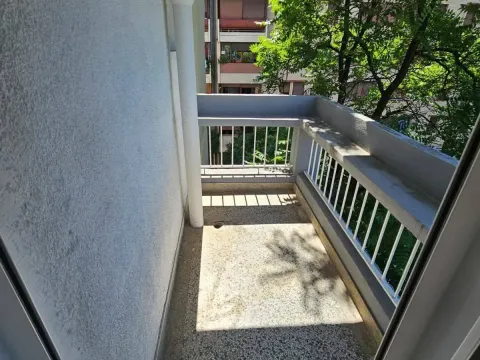 Prodaja, dvosoban stan, 95m², Stara Varoš, Podgorica - image 5