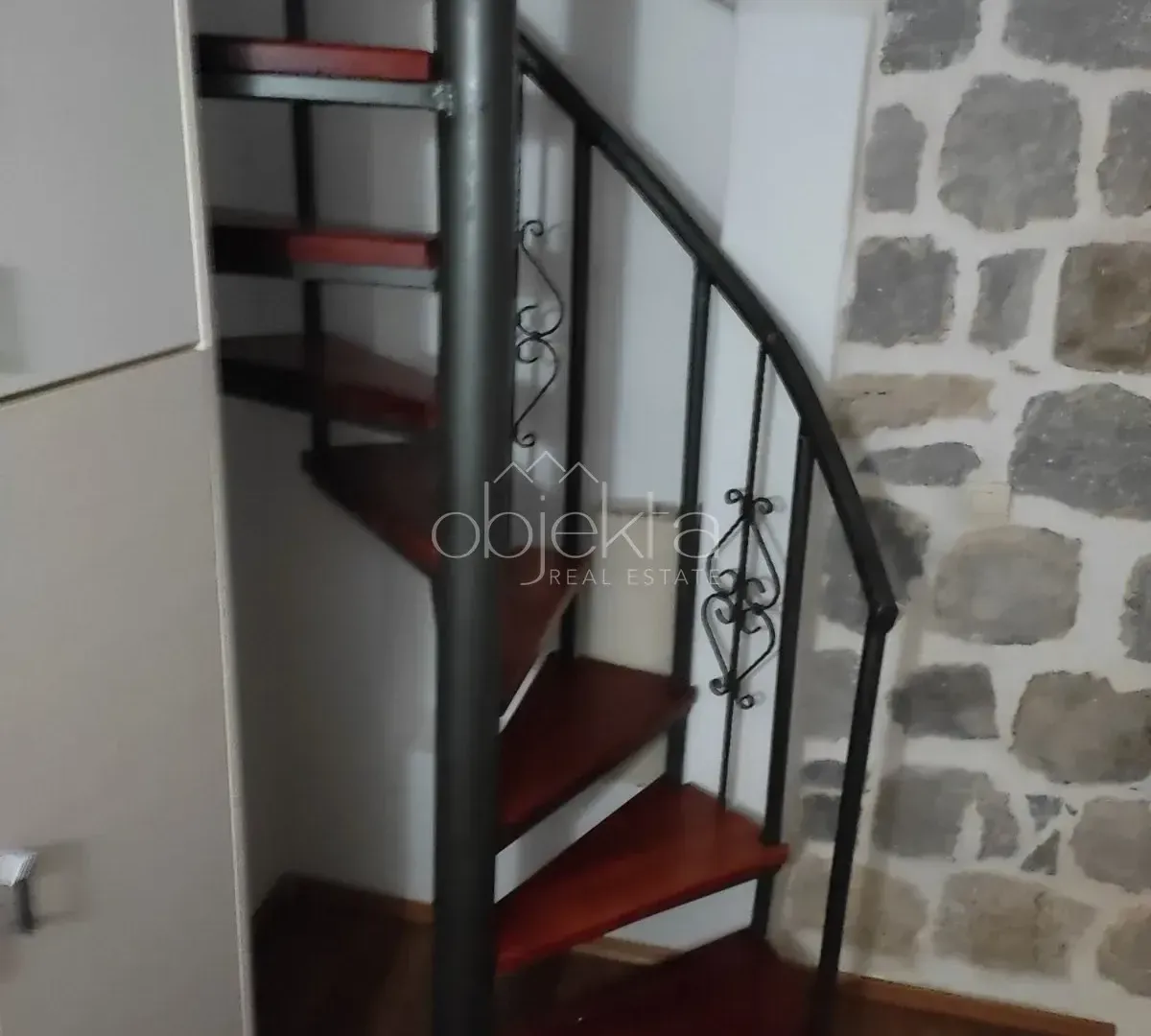 Rent, apartment, 32m², Kotor, Crna Gora