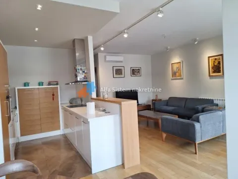 Izdavanje, trosoban stan, 102m², Vračar Hram, Vračar Sve Podlokacije - image 6