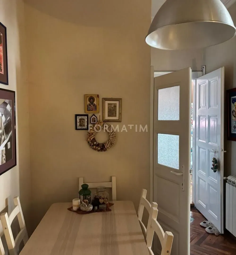 Prodaja, dvosoban stan, 57m², Cvetni Trg, Vračar Sve Podlokacije