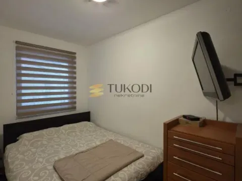 Izdavanje, trosoban stan, 100m², Lekino Brdo, Voždovac Sve Podlokacije - image 12