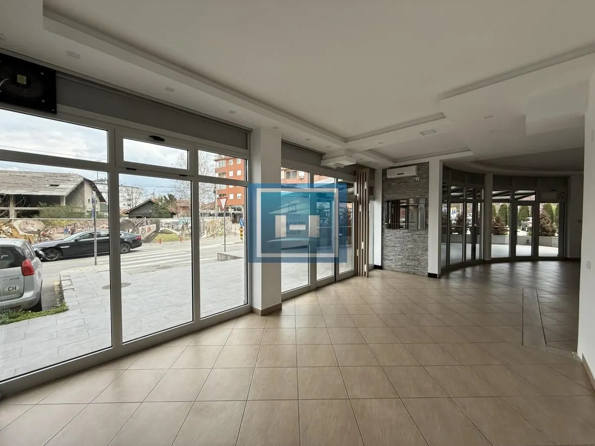Rent, office space, 120m², Aqua park, Jagodina