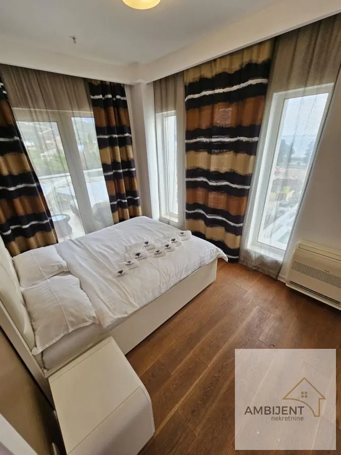 Prodaja, trosoban stan, 104m², Budva, Crna Gora