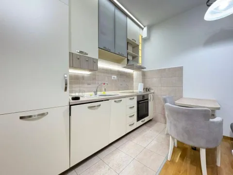 Izdavanje, jednosoban stan, 45m², Ljubović, Podgorica - image 3