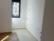 Izdavanje, dvosoban stan, 53m², City Kvart, Podgorica - image 2